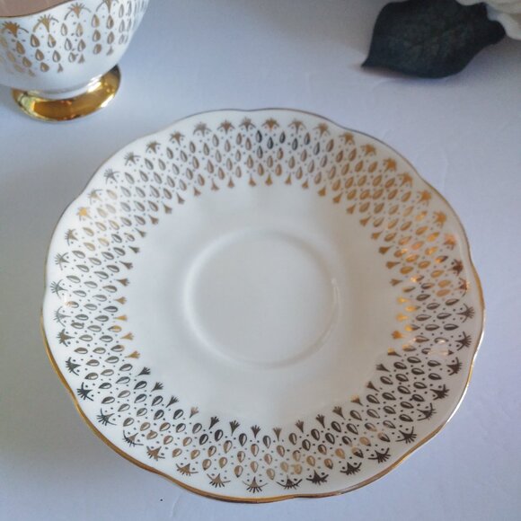 Queen Anne Bone China Tea Cup Pink Gold - Picture 8 of 16